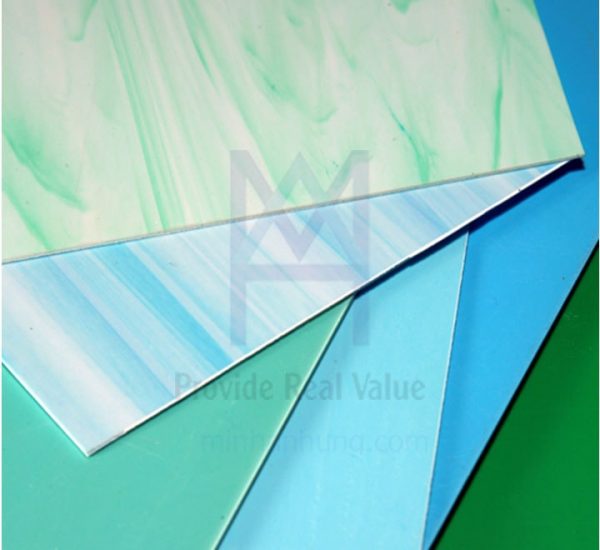 Tấm nhựa PVC đục vân xanh Rạng Đông